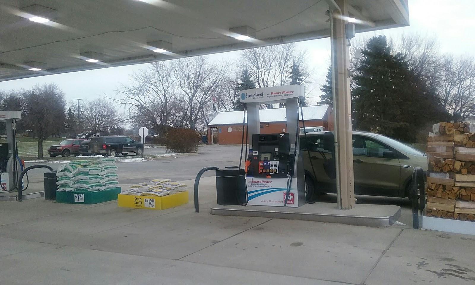 Holiday Stationstore - Cologne, MN