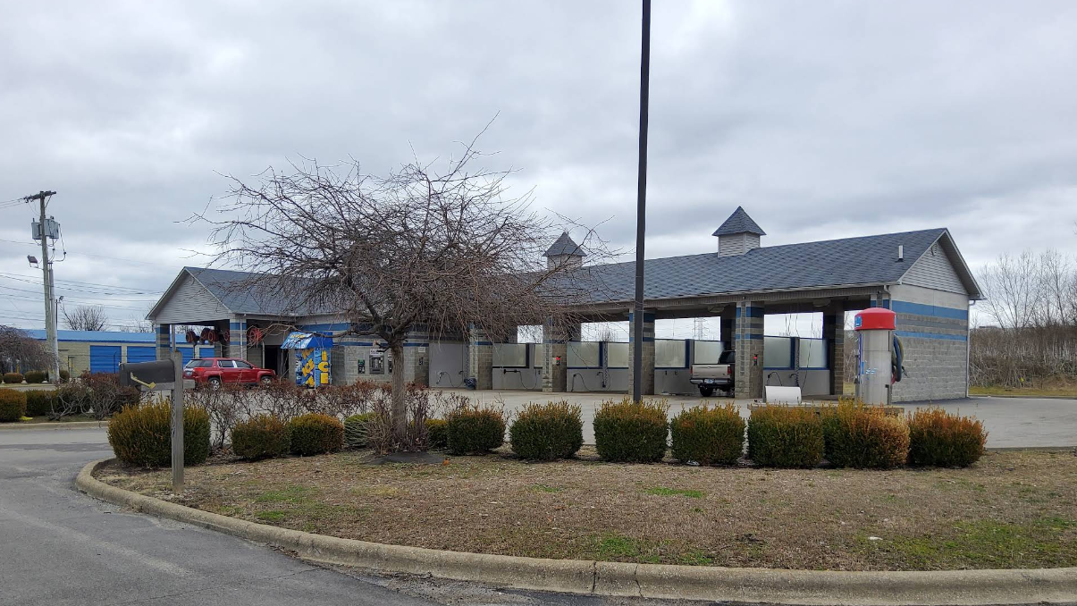 Spray N' Shine Car Wash