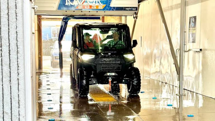 E-Z Car Wash of Winona