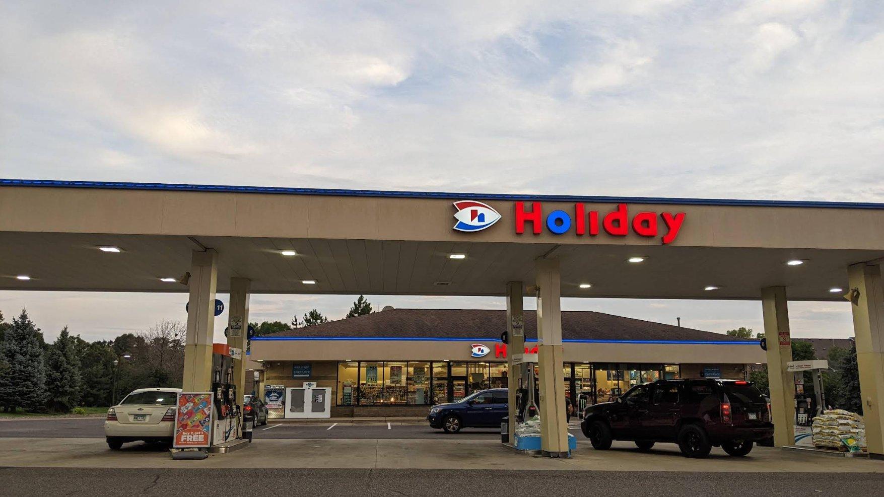 Holiday Stationstores