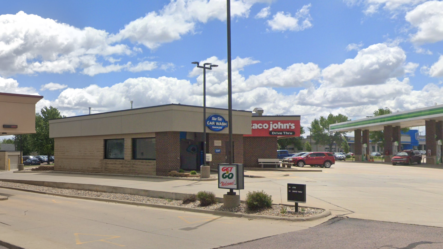 Blue Tide Car Wash - Touchless