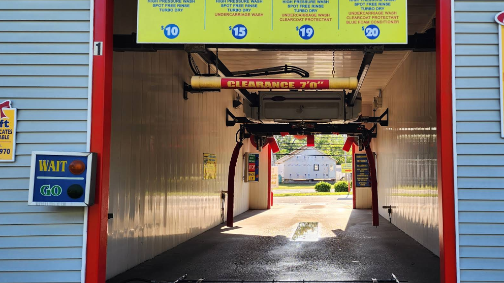 Splash & Dash Touchless Car Wash