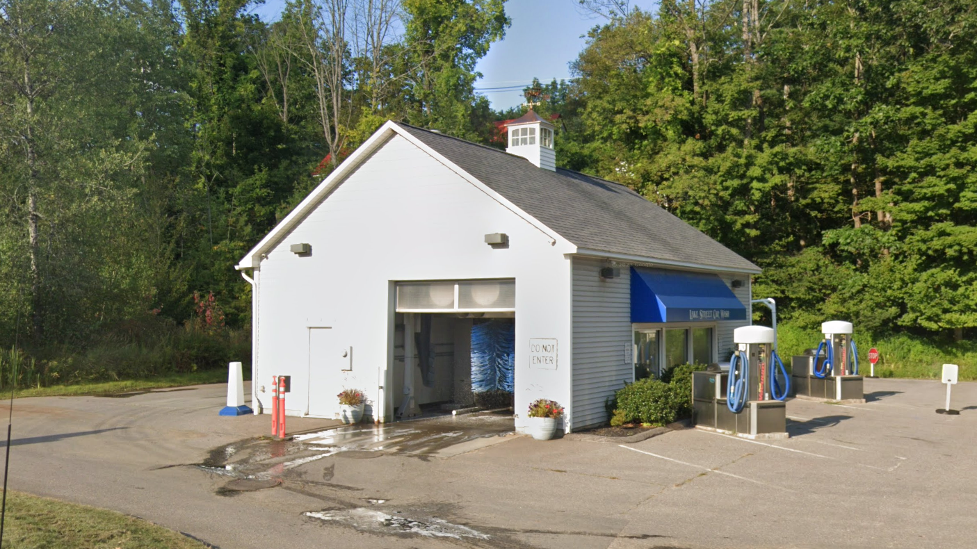 Lake Street Car Wash