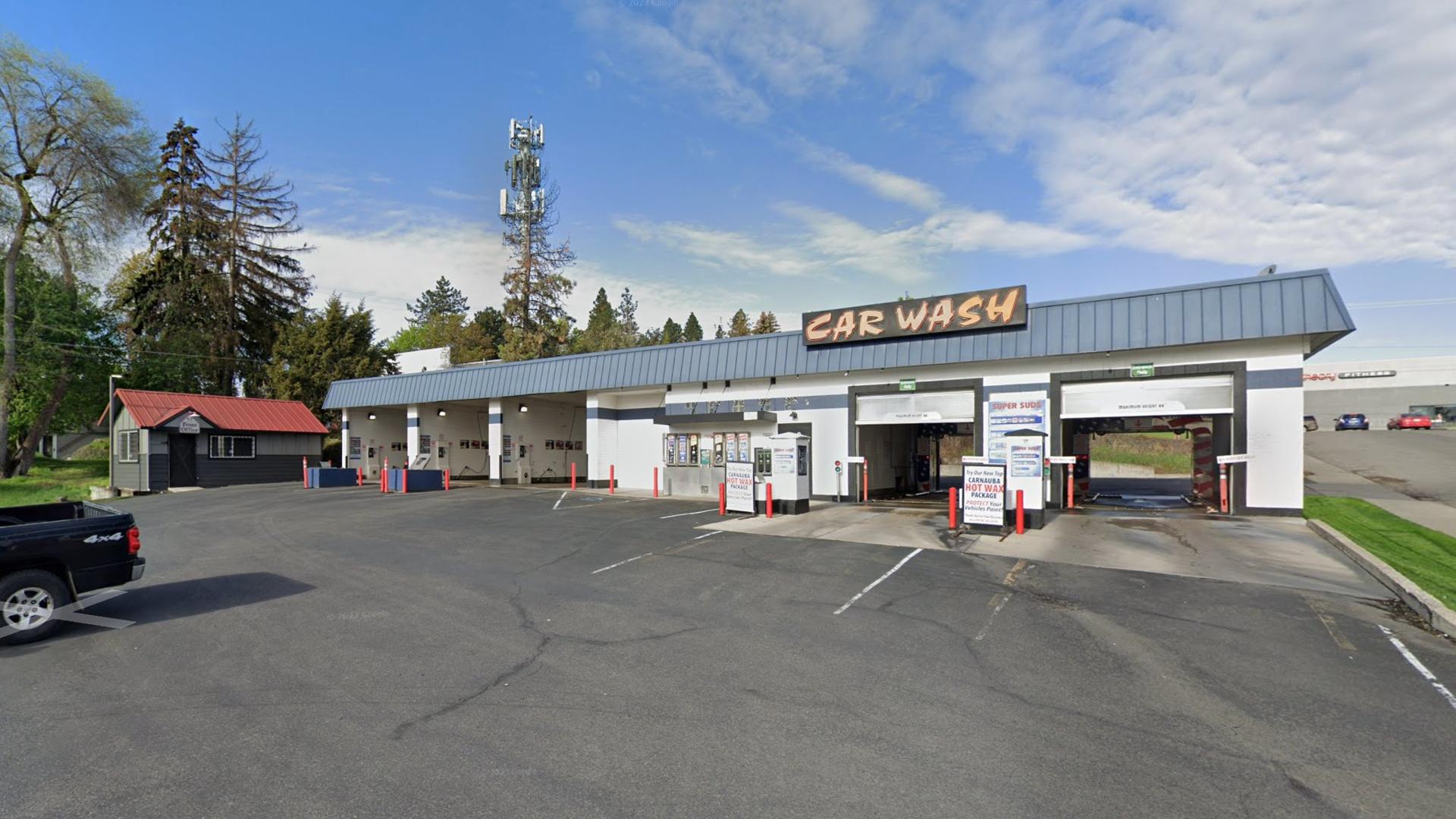 Elephant Touchless Car Wash