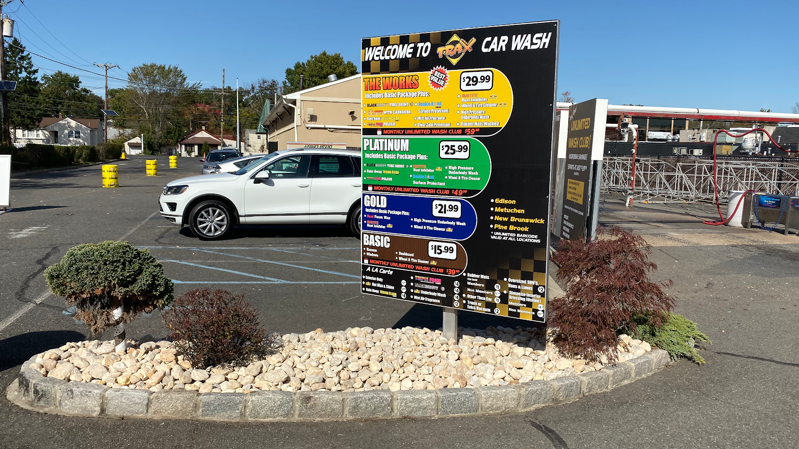 TRAX Car Wash Edison