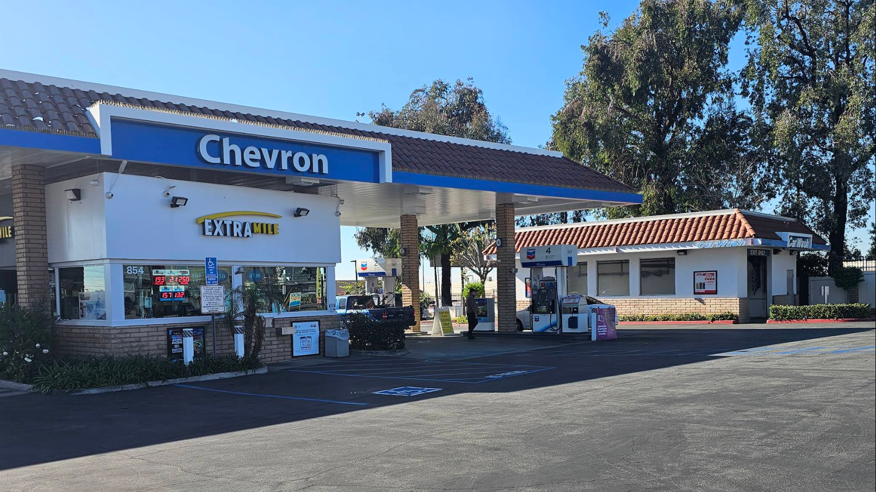 Monrovia Chevron