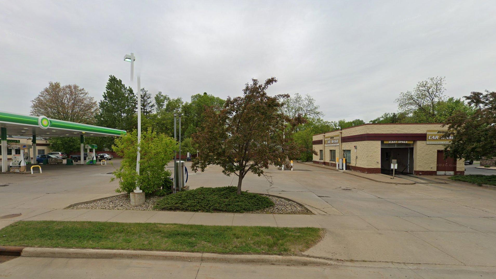 Bread & Butter Shop Touchless Car Wash