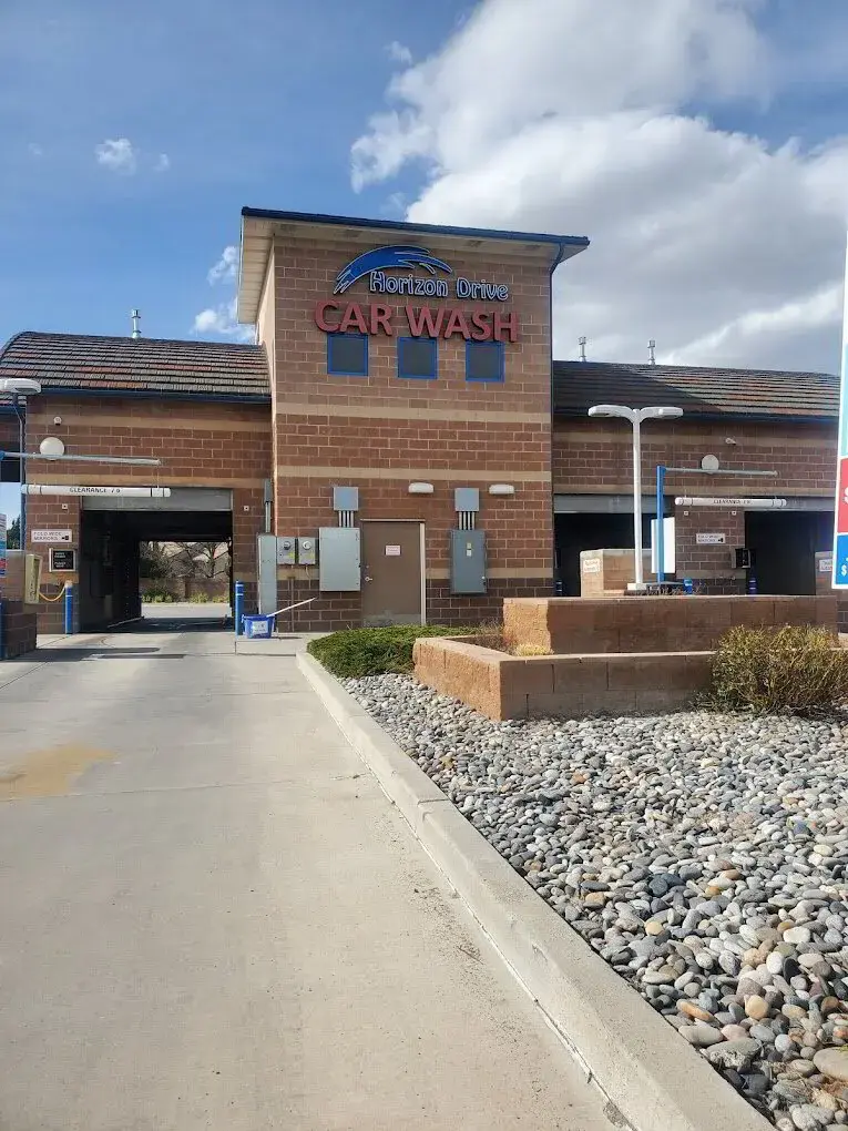 Mach 1 Car Wash (Horizon Dr.)