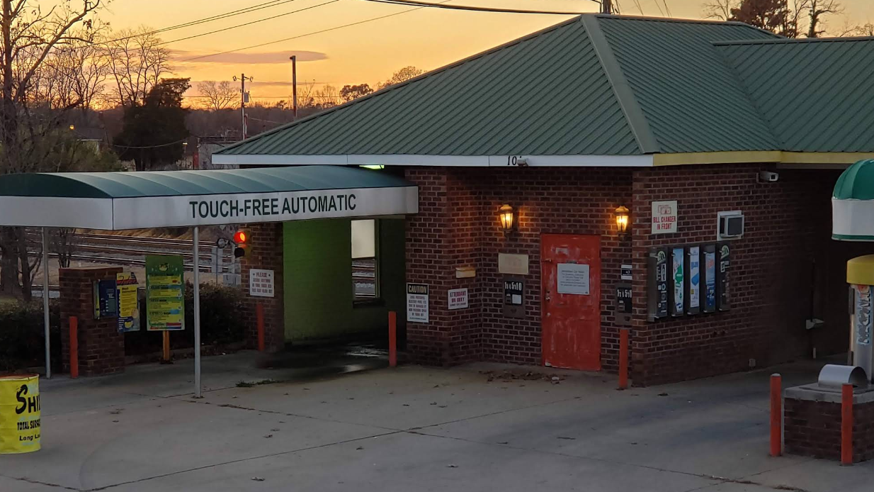 Touch-Free Carwash