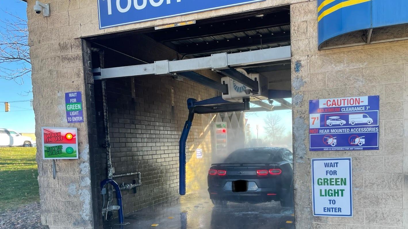 Walt's Green Car Wash