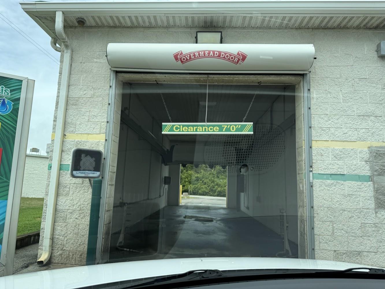 Emerald Oasis Car Wash