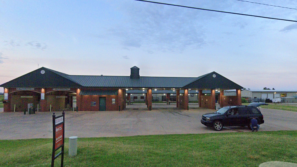 Auto Wash, With Touch Free Automatics