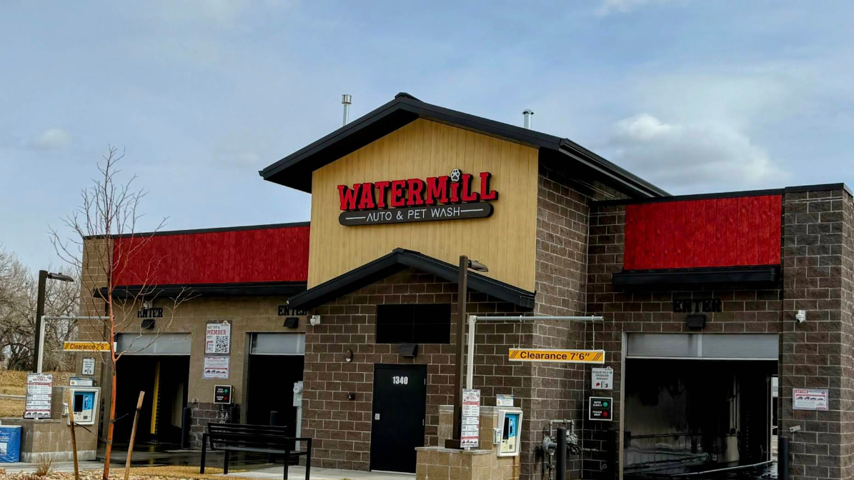 Watermill Auto & Pet Wash - 1340 S 96th St, Louisville