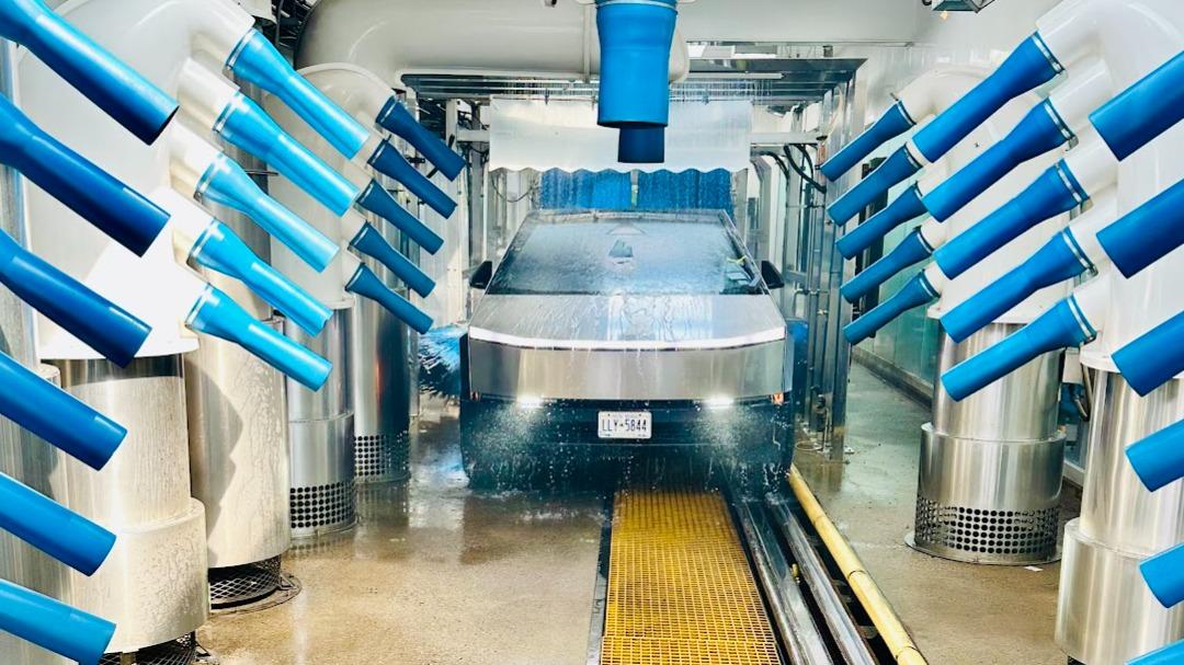 American Car Wash & Toy Store