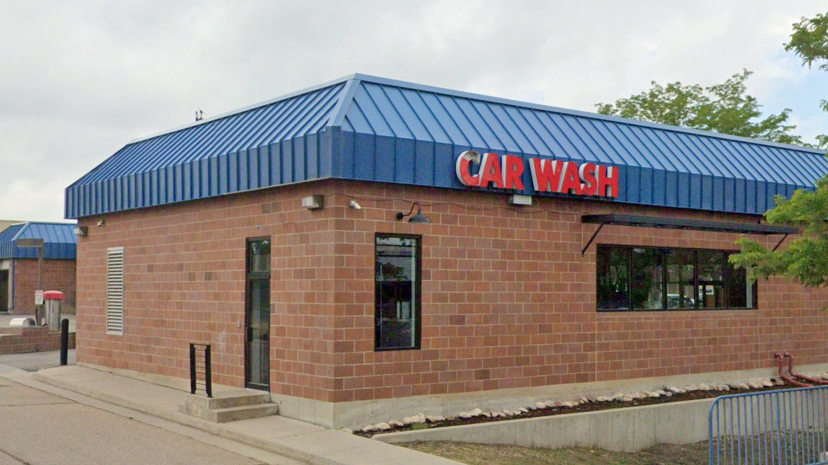 Laundry Loft Laundromat & Car Wash