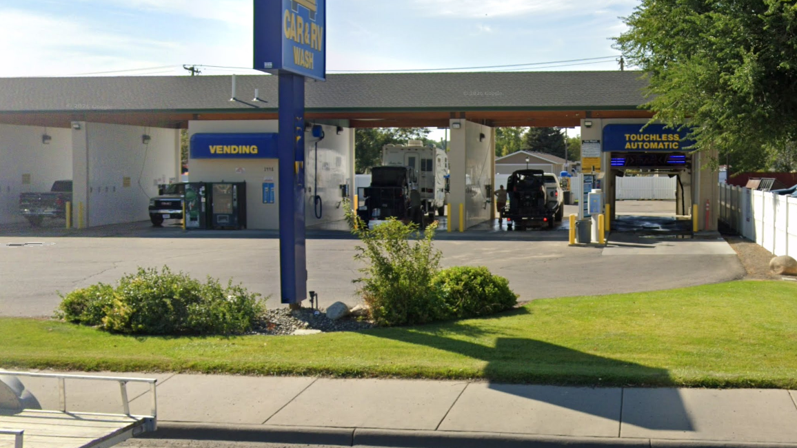 Heights Car & RV Wash