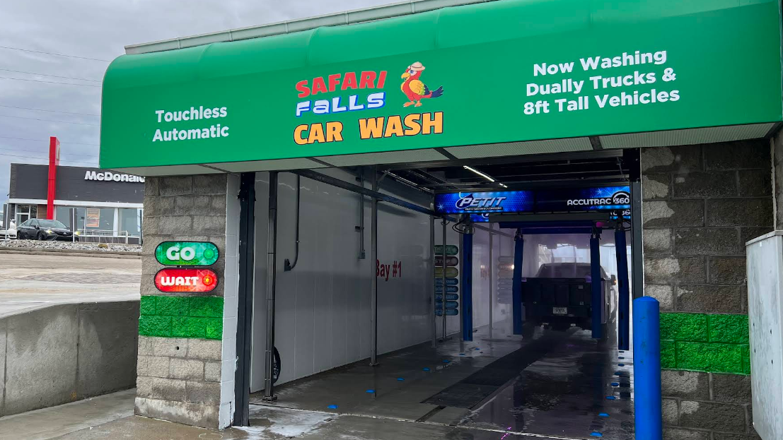 Safari Falls Car Wash