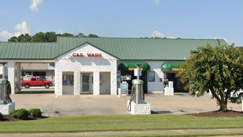 Magic Suds Car Wash & Laundromat