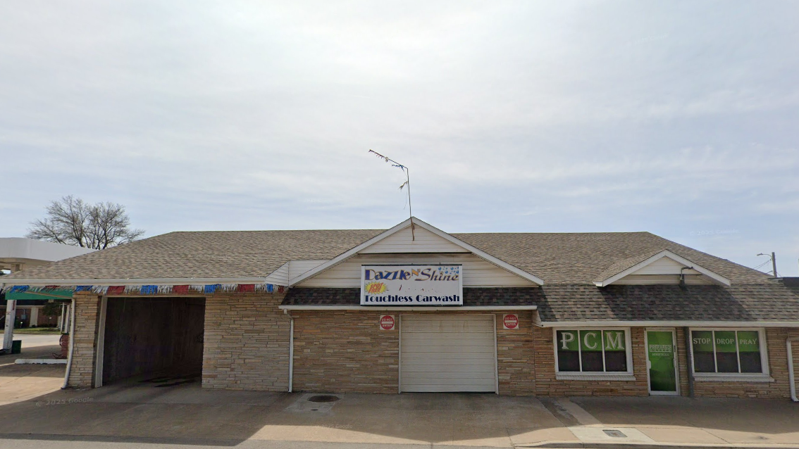 Dazzle & Shine Touchless Car Wash