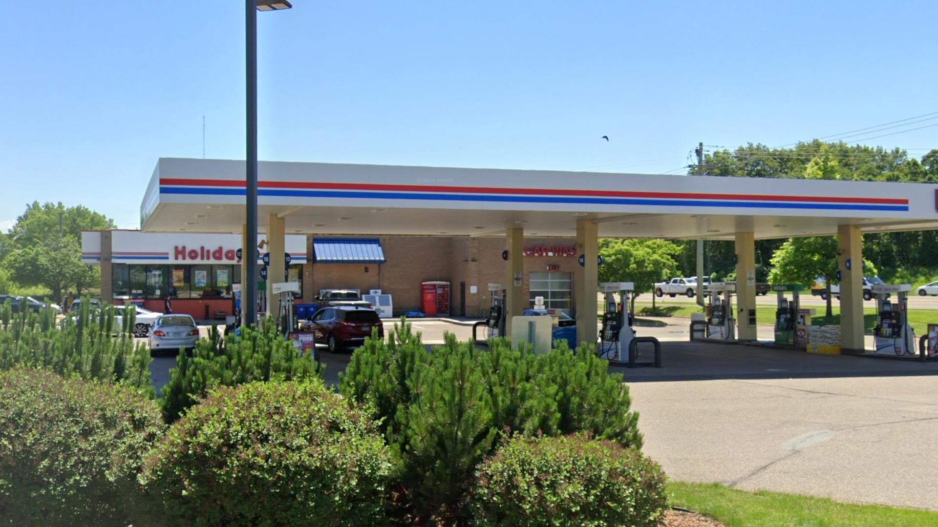 Holiday Stationstores