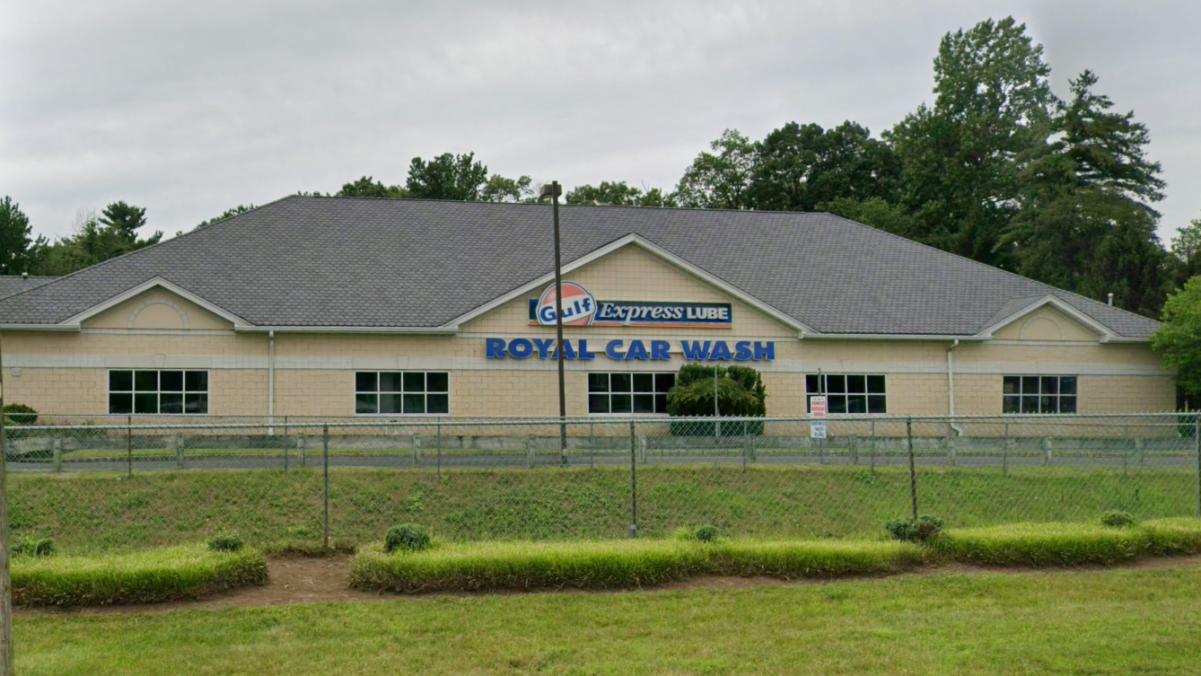 Royal Carwash & Quick Lube, LLC