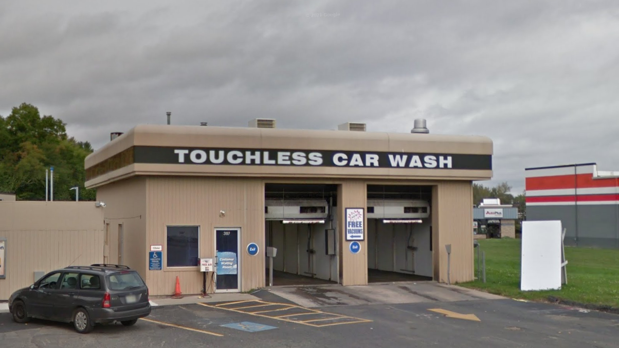 Golden Nozzle Car Wash