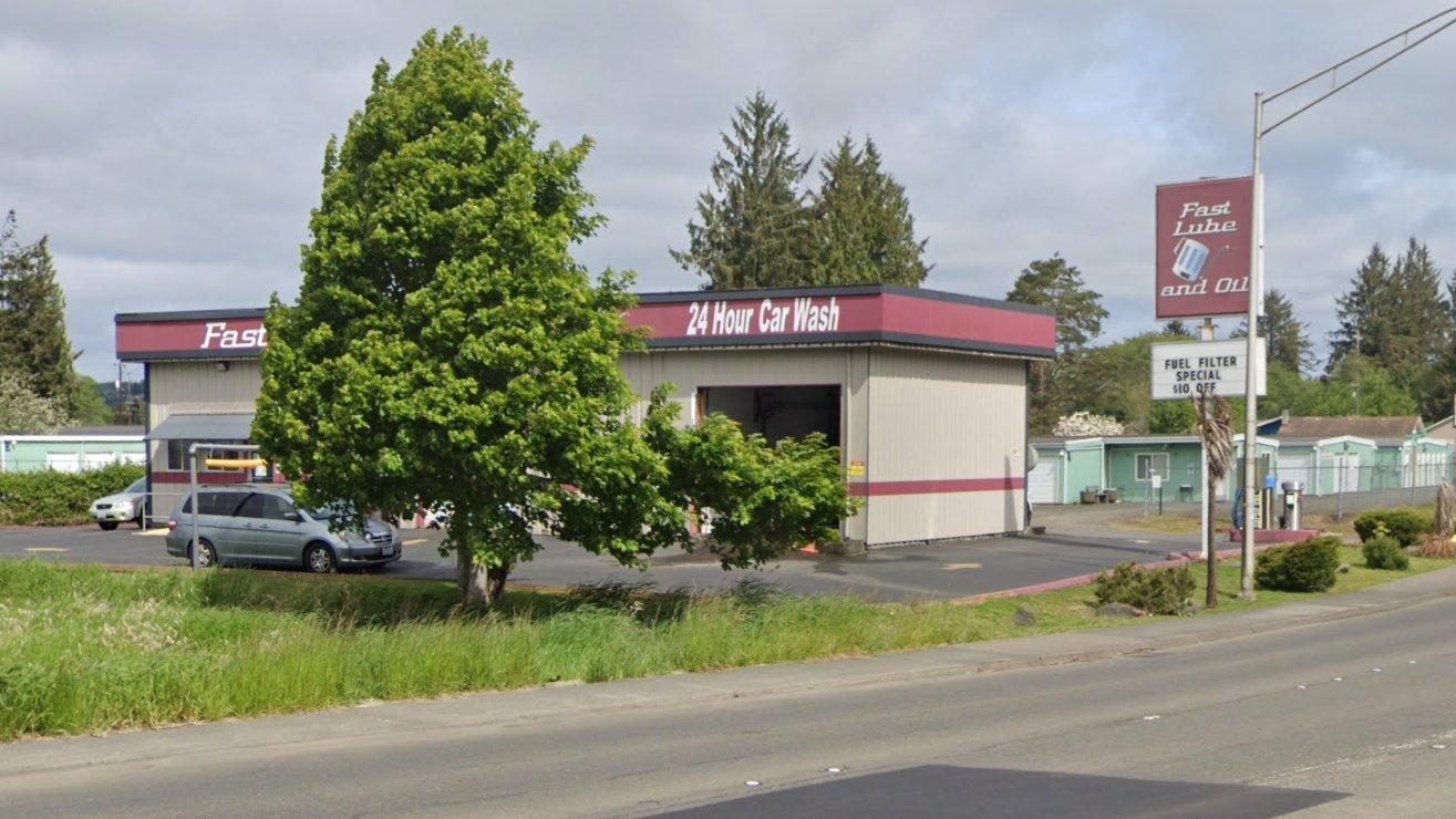 Fast Touchless Car Wash