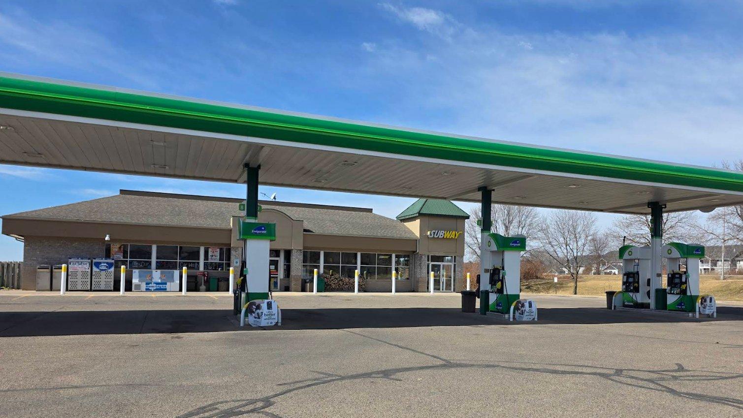 Holiday Stationstores | Car Wash