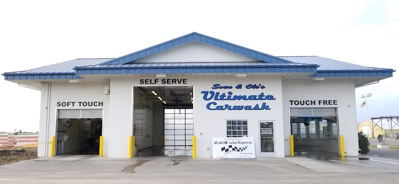 Sven & Ole's Ultimate Carwash/Ole's Oil Can