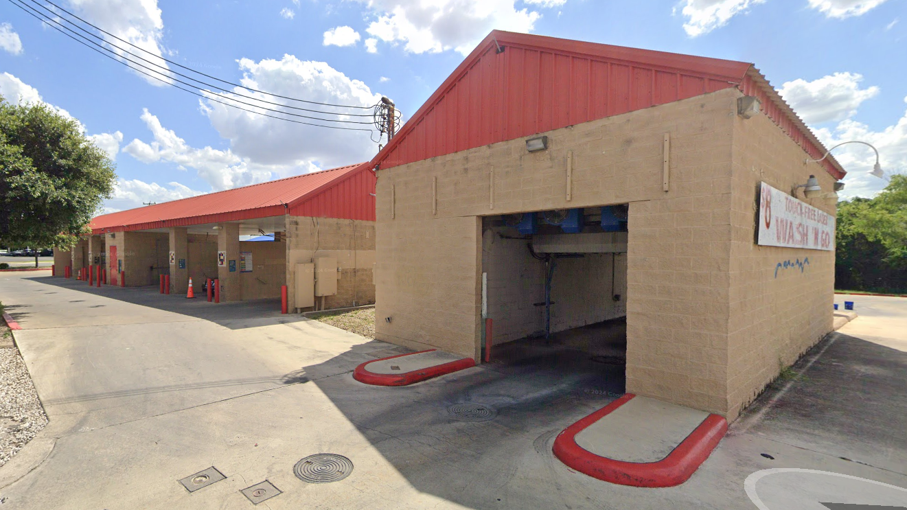 Touch-Free Laser Wash 'N Go