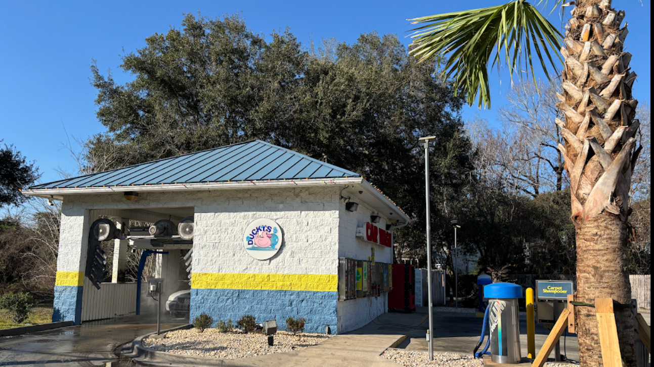 Ducky's Car Wash