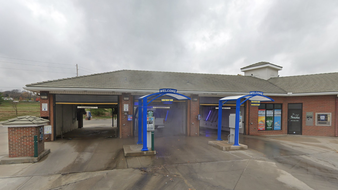 Whale Spout Car Wash