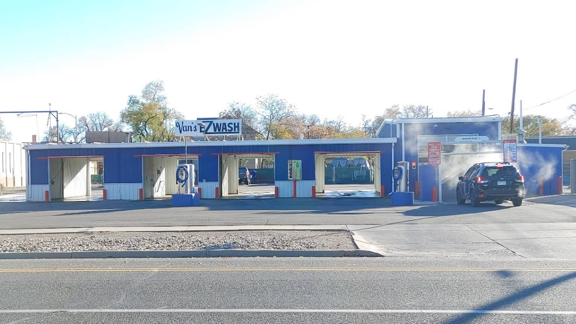Van's Car Wash
