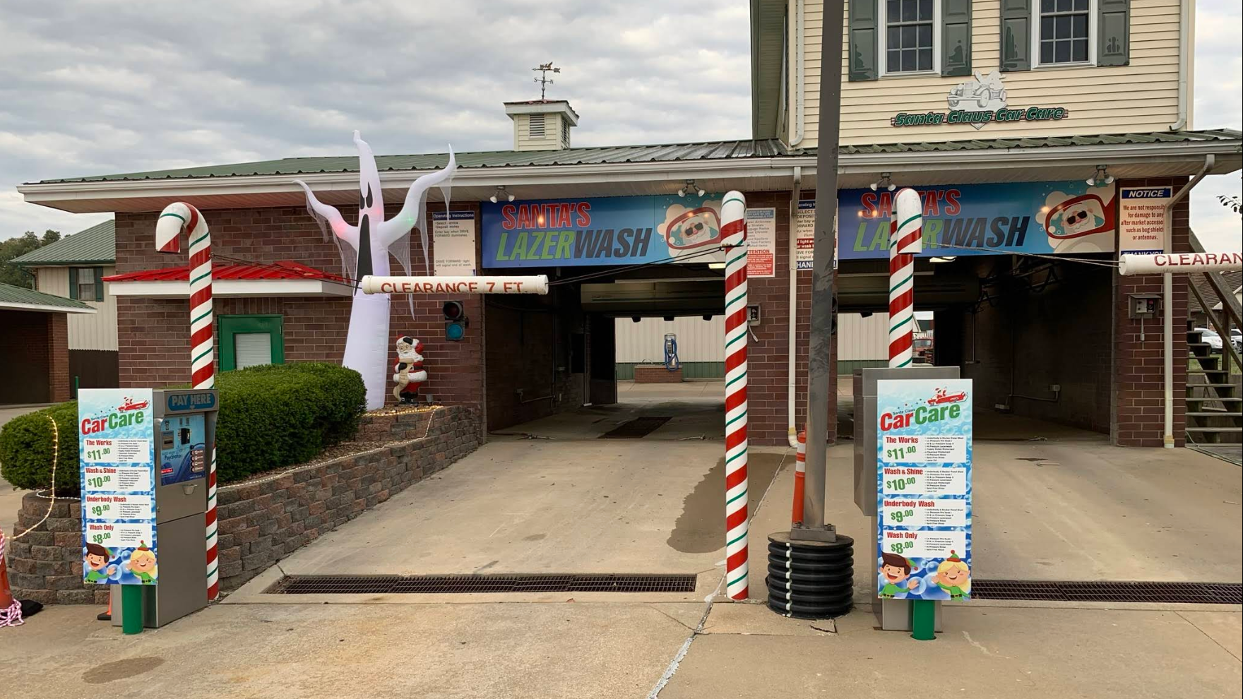 Santa Claus Car Care