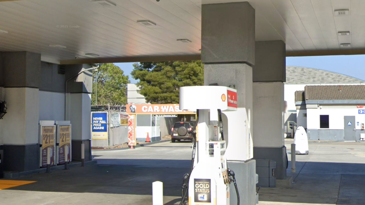 ATM (Irwin Shell Brushless Car Wash)