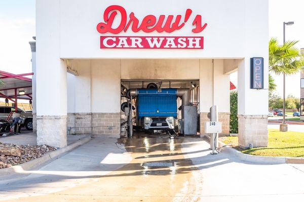 Drew's Car Wash - University Dr