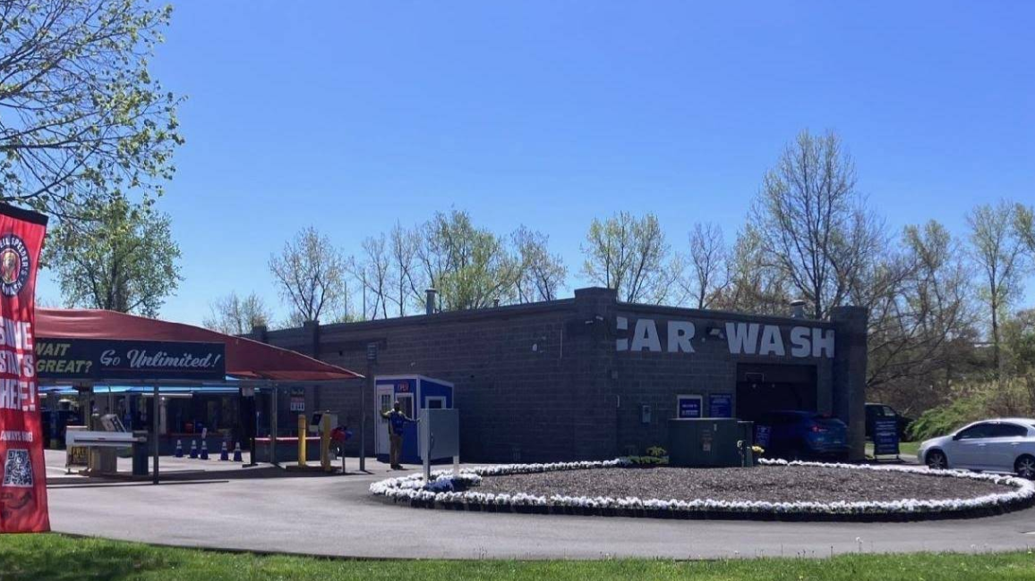 Russell Speeder's Car Wash
