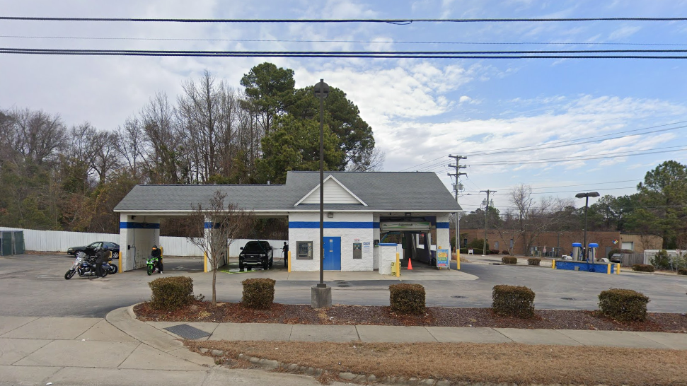 Bragg Boulevard Laserwash