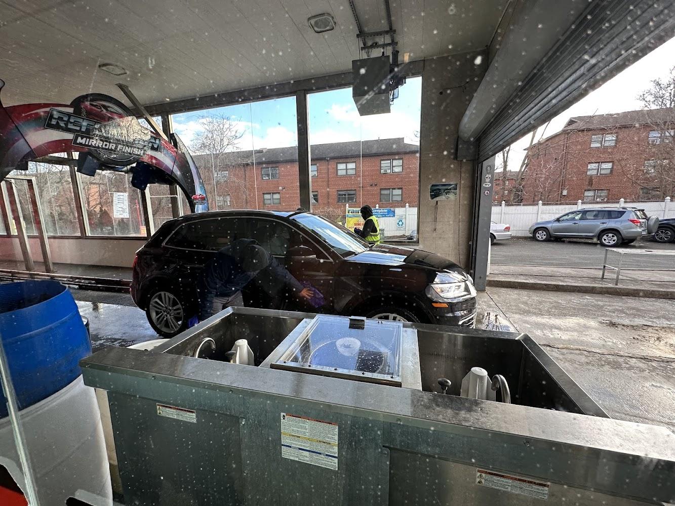 USA CAR WASH DANBURY