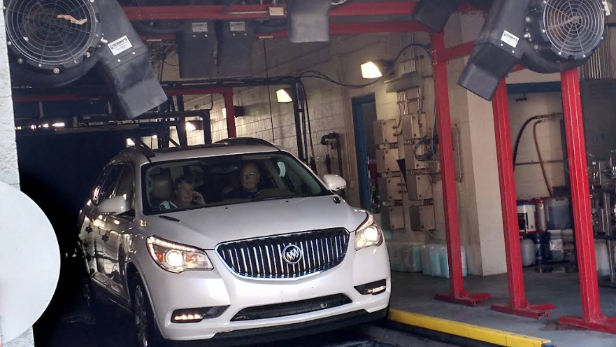 Splash Car Wash & 10-Minute Oil Change