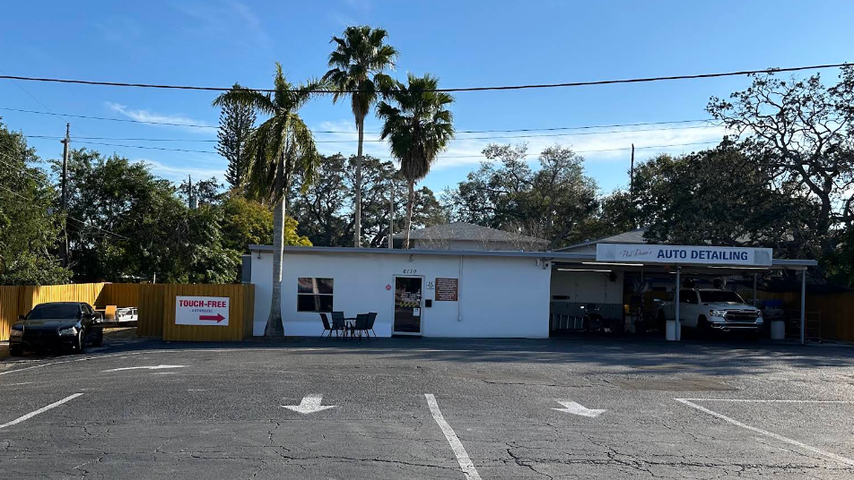 Phil Dean's Car Wash