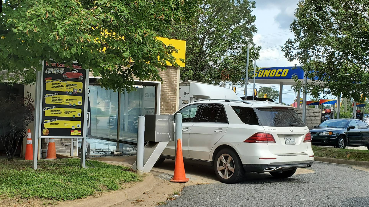 CAR wash Touch Free Seven Corners
