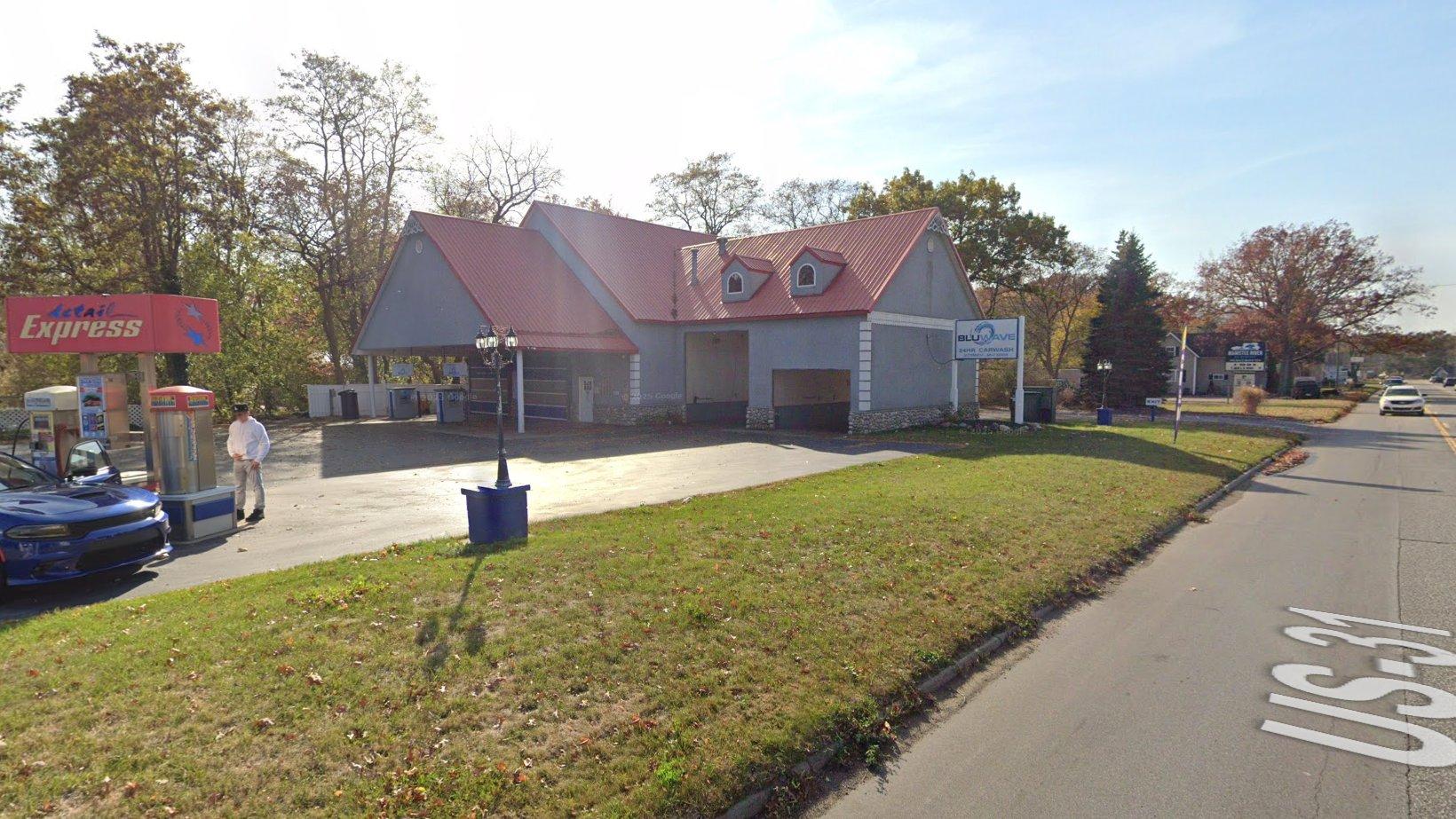 BLUWAVE Touchless Automatic Carwash