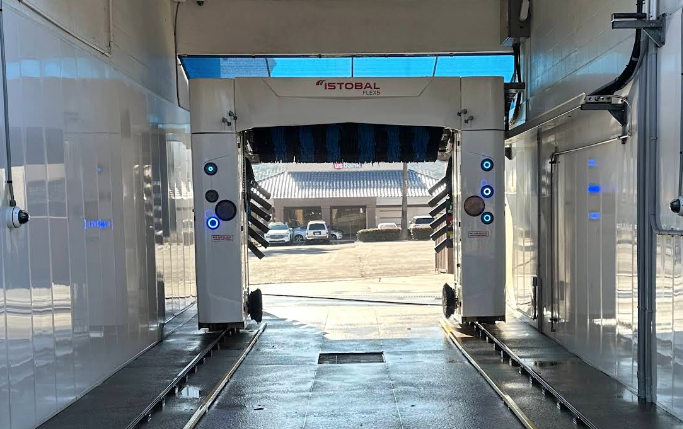 Happy Cow Car Wash, Rancho San Diego