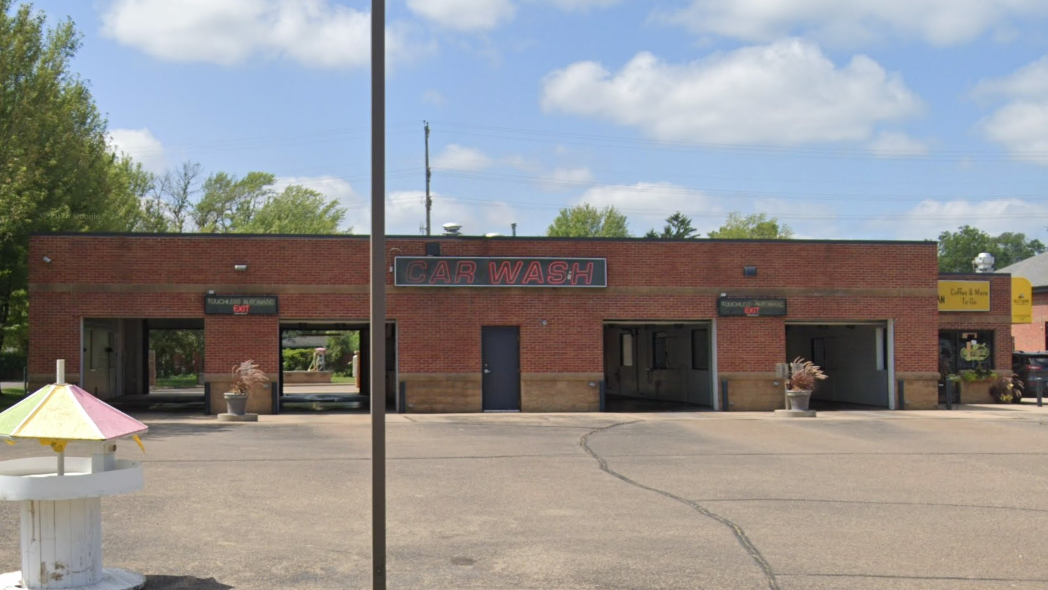 New Richmond Car Wash