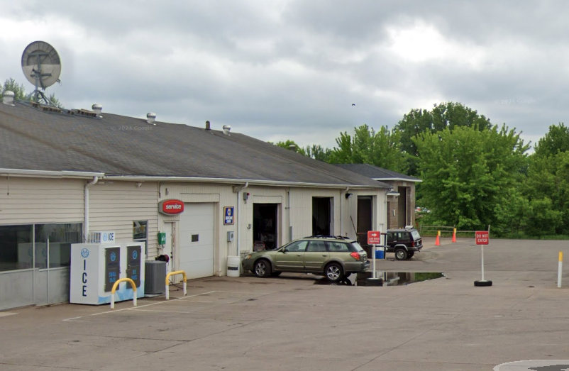Carlson's Amoco