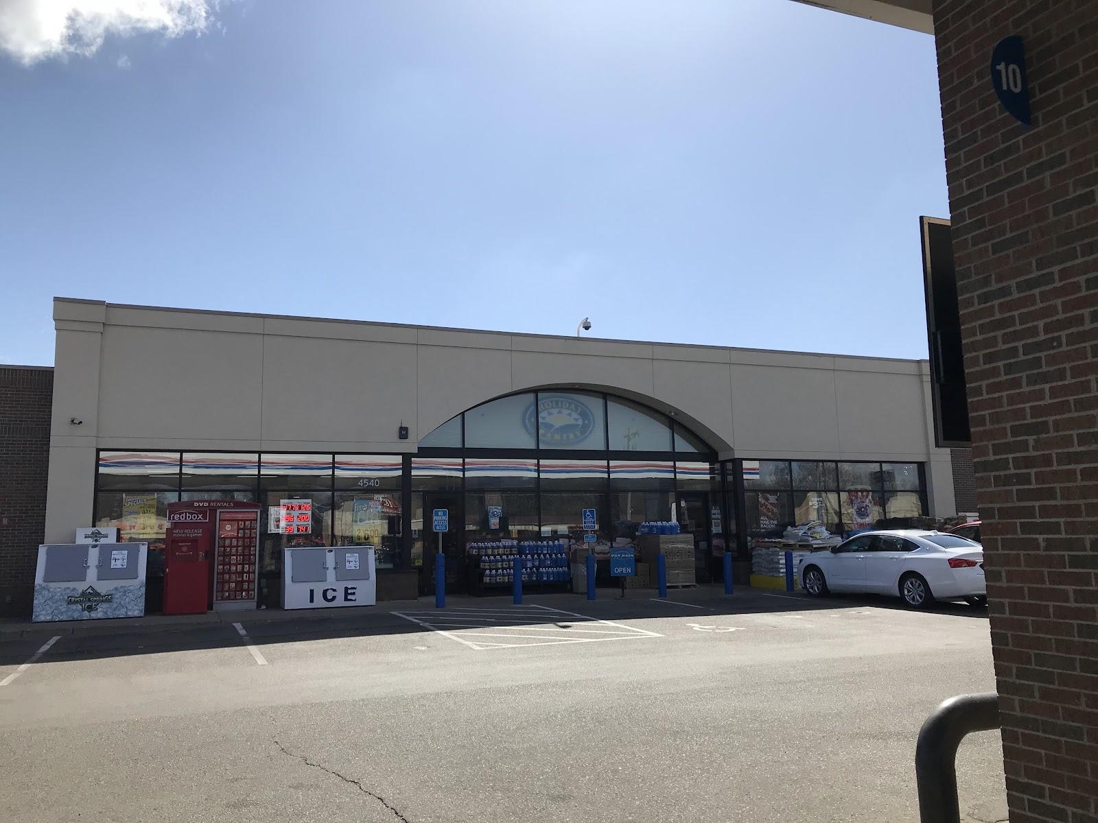 Holiday Stationstores