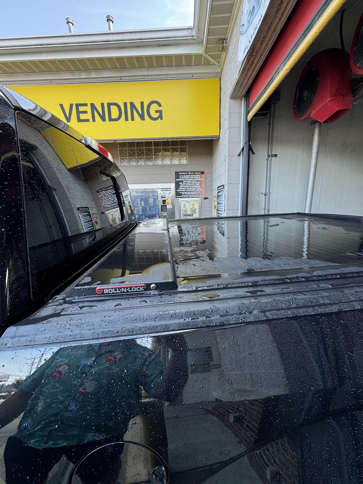 Woody's Express Carwash