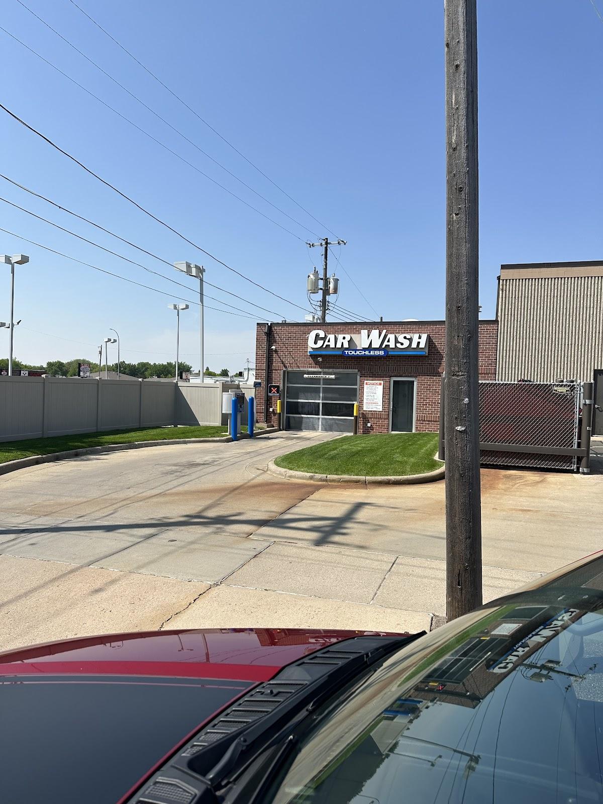 Blue Tide Car Wash - Touchless