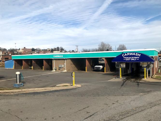 Ride with Pride Carwash 3